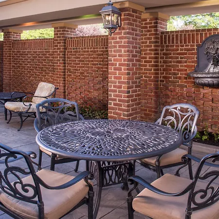 Holiday Inn Express State College At Williamsburg Square By Ihg-3