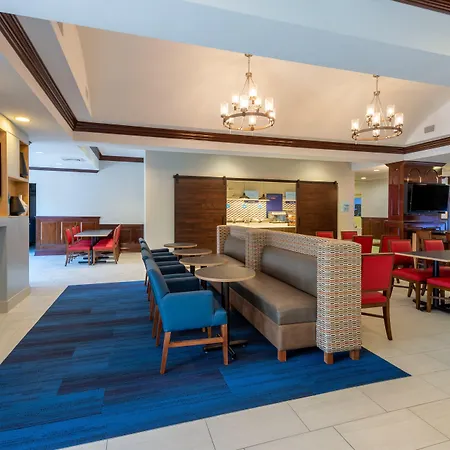 Holiday Inn Express State College At Williamsburg Square By Ihg-3